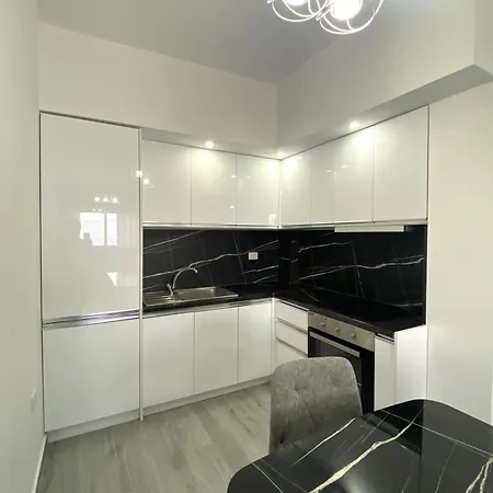 Apartment Brand New Sea View Vlorë