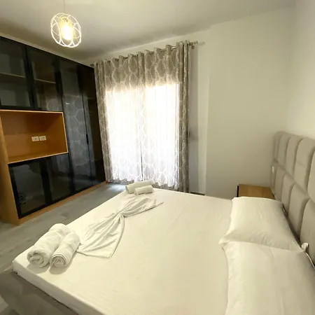 Brand New Sea View Apartment Vlorë